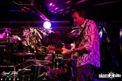 Signal Flair: Look Out - 1 Year! at Whiteline - Silom 8 — photo 99