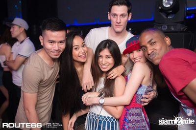 ปาร์ตี้คืนวันเสาร์ ที่ร้าน รูท ซิกตี้ซิก คลับ อาร์ซีเอ — photo 31