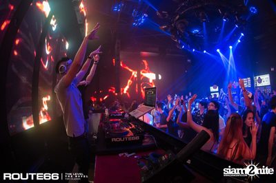 ปาร์ตี้คืนวันเสาร์ ที่ร้าน รูท ซิกตี้ซิก คลับ อาร์ซีเอ — photo 71