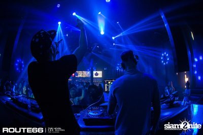 ปาร์ตี้คืนวันเสาร์ ที่ร้าน รูท ซิกตี้ซิก คลับ อาร์ซีเอ — photo 74