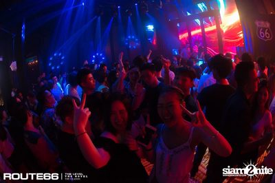 ปาร์ตี้คืนวันเสาร์ ที่ร้าน รูท ซิกตี้ซิก คลับ อาร์ซีเอ — photo 82