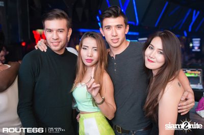 ปาร์ตี้คืนวันเสาร์ ที่ร้าน รูท ซิกตี้ซิก คลับ อาร์ซีเอ — photo 123