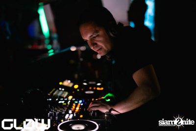 Glow pres. Alexi Delano [Plus 8 / Visionquest / NFS, SE] — photo 28