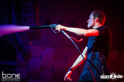 Sick Individuals ที่ร้าน โบน, พัทยาเหนือ — photo 2