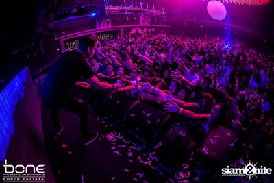 Sick Individuals ที่ร้าน โบน, พัทยาเหนือ — photo 4