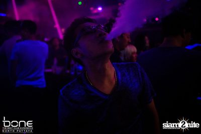 Sick Individuals ที่ร้าน โบน, พัทยาเหนือ — photo 85