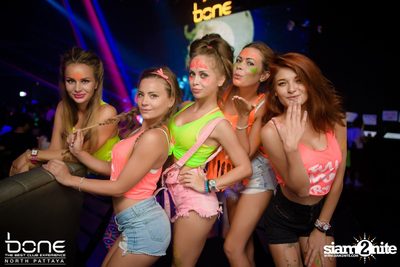 Sick Individuals ที่ร้าน โบน, พัทยาเหนือ — photo 87