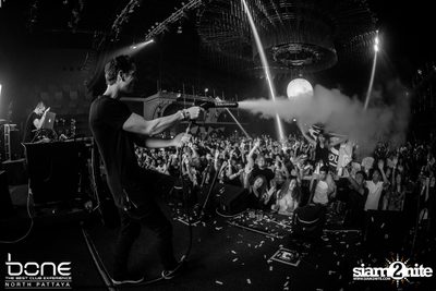 Sick Individuals ที่ร้าน โบน, พัทยาเหนือ — photo 129