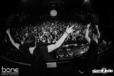 Sick Individuals ที่ร้าน โบน, พัทยาเหนือ — photo 147