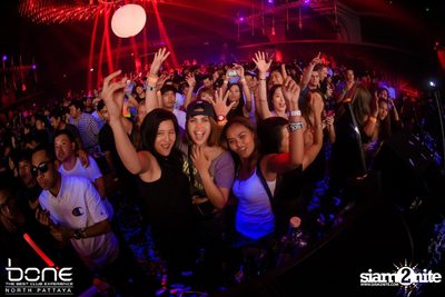Sick Individuals ที่ร้าน โบน, พัทยาเหนือ — photo 178