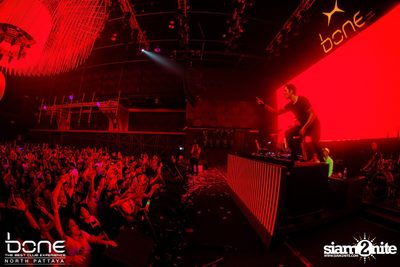 Sick Individuals ที่ร้าน โบน, พัทยาเหนือ — photo 183