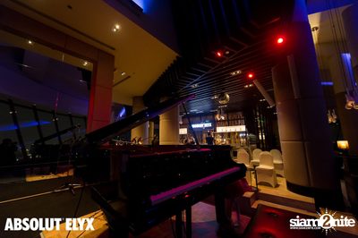 Jef Neve & Koh Mr.Saxman at Millennium Hilton Bangkok — photo 18