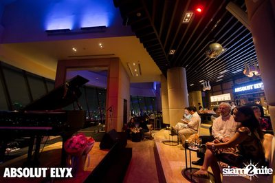 Jef Neve & Koh Mr.Saxman at Millennium Hilton Bangkok — photo 92