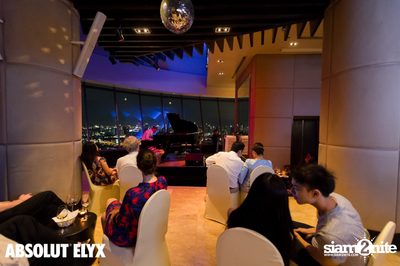 Jef Neve & Koh Mr.Saxman at Millennium Hilton Bangkok — photo 152
