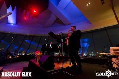 Jef Neve & Koh Mr.Saxman at Millennium Hilton Bangkok — photo 171