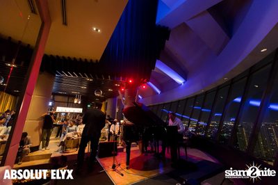 Jef Neve & Koh Mr.Saxman at Millennium Hilton Bangkok — photo 175
