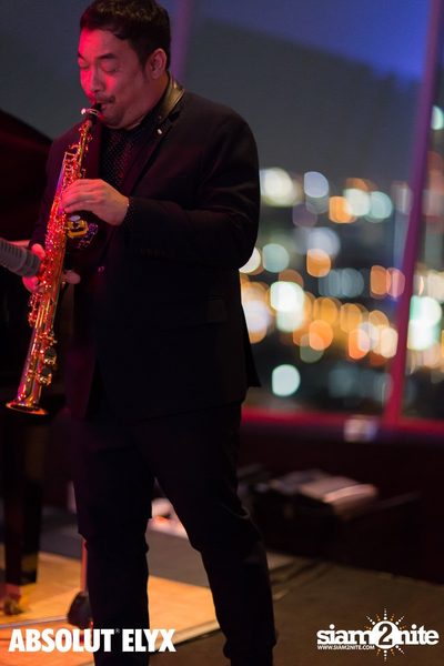 Jef Neve & Koh Mr.Saxman at Millennium Hilton Bangkok — photo 181