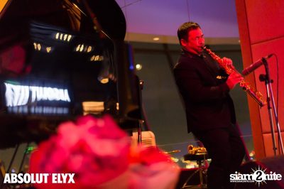 Jef Neve & Koh Mr.Saxman at Millennium Hilton Bangkok — photo 192