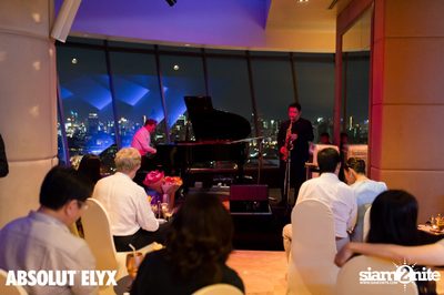 Jef Neve & Koh Mr.Saxman at Millennium Hilton Bangkok — photo 198