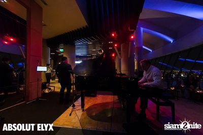 Jef Neve & Koh Mr.Saxman at Millennium Hilton Bangkok — photo 228