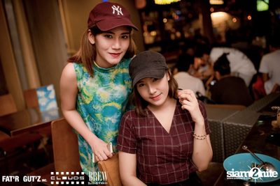 Seenspace Invasion ที่ร้าน Clouds, Fat'R Gut'z และ BREW Beers & Ciders — photo 30