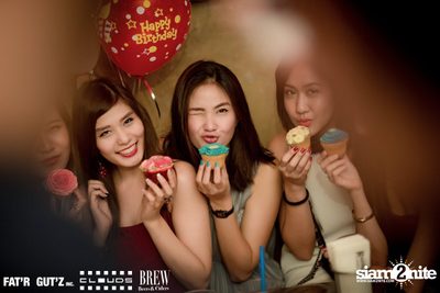 Seenspace Invasion ที่ร้าน Clouds, Fat'R Gut'z และ BREW Beers & Ciders — photo 36