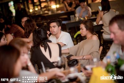 Seenspace Invasion ที่ร้าน Clouds, Fat'R Gut'z และ BREW Beers & Ciders — photo 40