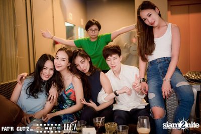 Seenspace Invasion ที่ร้าน Clouds, Fat'R Gut'z และ BREW Beers & Ciders — photo 41