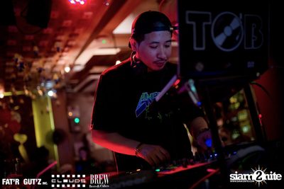 Seenspace Invasion ที่ร้าน Clouds, Fat'R Gut'z และ BREW Beers & Ciders — photo 42