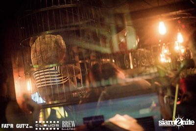 Seenspace Invasion ที่ร้าน Clouds, Fat'R Gut'z และ BREW Beers & Ciders — photo 56