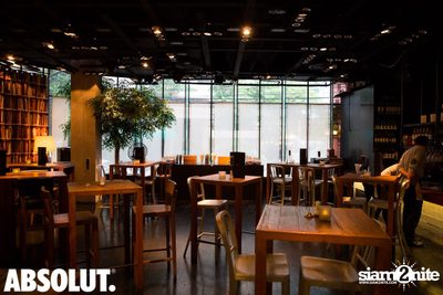 FTCC YP Networking Cocktail ที่ ไวน์ คอนเนคชั่น ทาปาส & บิสโทร — photo 17