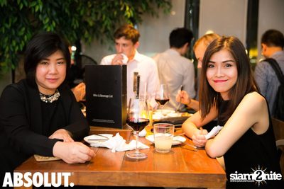 FTCC YP Networking Cocktail ที่ ไวน์ คอนเนคชั่น ทาปาส & บิสโทร — photo 92