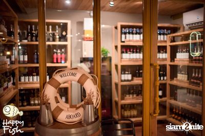 คืนวันศุกร์ ที่ร้าน แฮปปี้ ฟิช, เอเชีย ทีค เดอะ ริเวอร์ฟร้อนท์ — photo 4