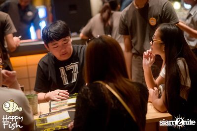 คืนวันศุกร์ ที่ร้าน แฮปปี้ ฟิช, เอเชีย ทีค เดอะ ริเวอร์ฟร้อนท์ — photo 52