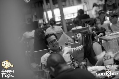 คืนวันศุกร์ ที่ร้าน แฮปปี้ ฟิช, เอเชีย ทีค เดอะ ริเวอร์ฟร้อนท์ — photo 59