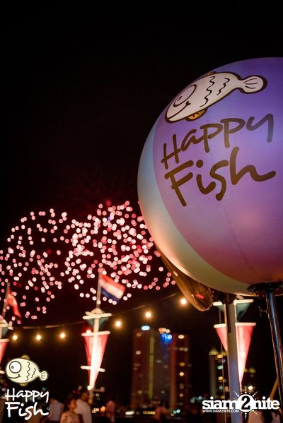 คืนวันศุกร์ ที่ร้าน แฮปปี้ ฟิช, เอเชีย ทีค เดอะ ริเวอร์ฟร้อนท์ — photo 87