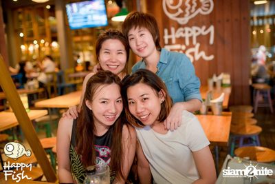 คืนวันศุกร์ ที่ร้าน แฮปปี้ ฟิช, เอเชีย ทีค เดอะ ริเวอร์ฟร้อนท์ — photo 98