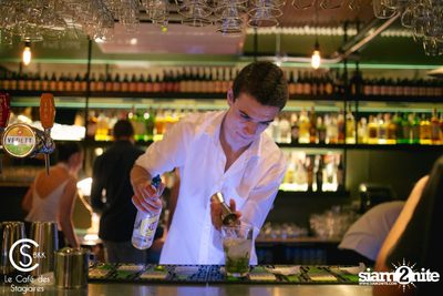 CS Airways by Beefeater Vol.2 at Le Café des Stagiaires — photo 111