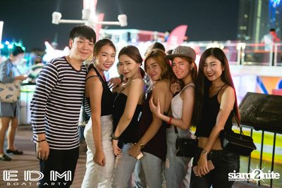 EDM Boat Party | Season 1 on Boat from Asiatique — photo 12