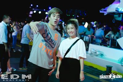 EDM Boat Party | Season 1 on Boat from Asiatique — photo 17