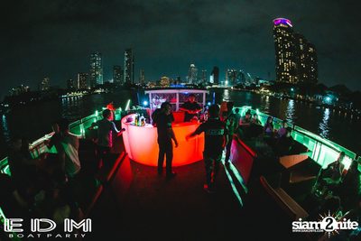 EDM Boat Party | Season 1 on Boat from Asiatique — photo 23