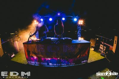 EDM Boat Party | Season 1 on Boat from Asiatique — photo 41