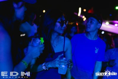 EDM Boat Party | Season 1 on Boat from Asiatique — photo 58