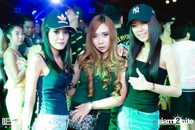 EDM Boat Party | Season 1 on Boat from Asiatique — photo 70