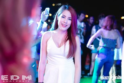 EDM Boat Party | Season 1 on Boat from Asiatique — photo 73