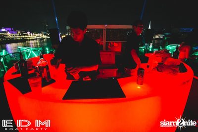 EDM Boat Party | Season 1 on Boat from Asiatique — photo 87