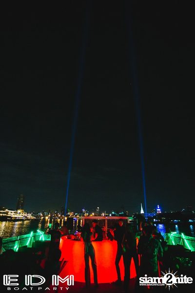 EDM Boat Party | Season 1 on Boat from Asiatique — photo 100