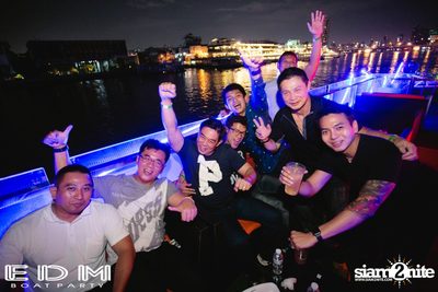 EDM Boat Party | Season 1 on Boat from Asiatique — photo 104