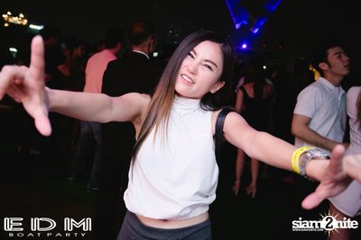 EDM Boat Party | Season 1 on Boat from Asiatique — photo 131