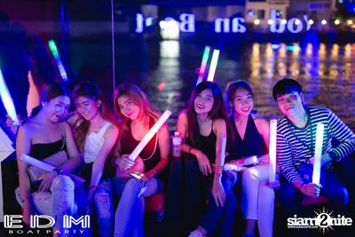 EDM Boat Party | Season 1 on Boat from Asiatique — photo 162
